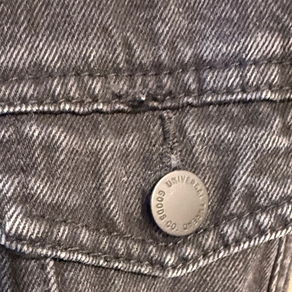 Universal Thread Black Denim Vest - Picture 5 of 9